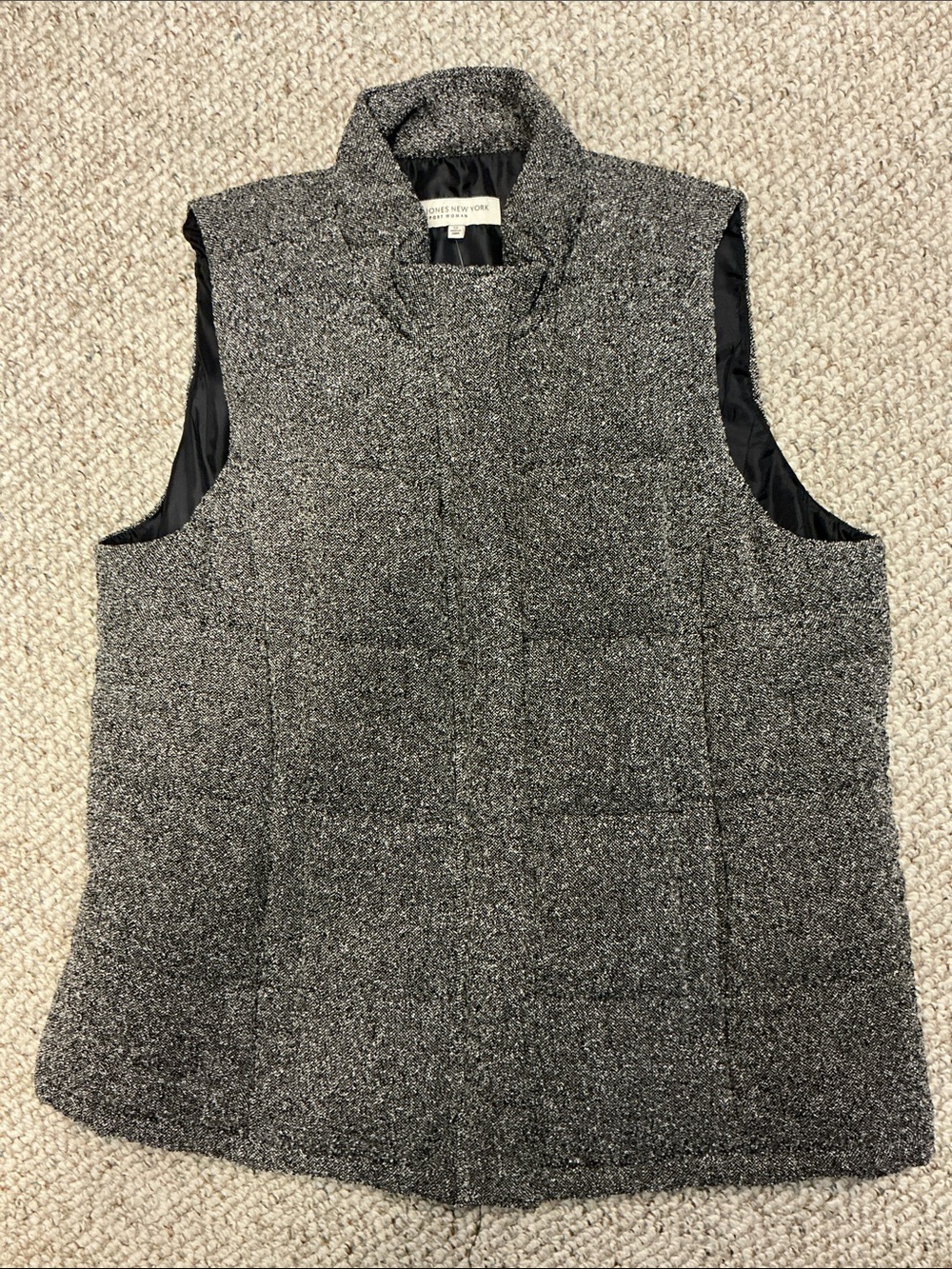 NWT. Jones New York Gray Tweed Sleeveless Vest. Size 1X
